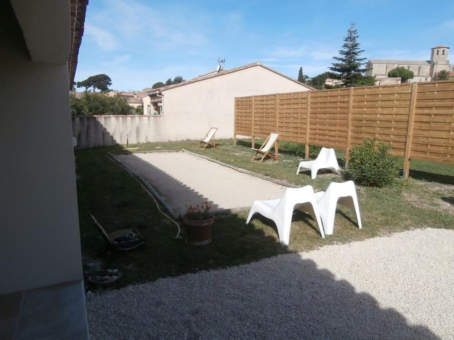 Gite A Caromb Exterior foto